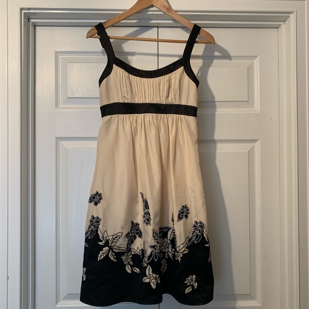 BCBGMAXAZRIA empire waist silk Dress